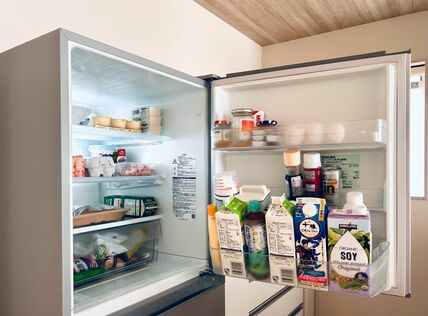 冷蔵庫に入っていた「アイスコーヒー」のボトルを開けたら…　衝撃の中身にギョッとしてしまう