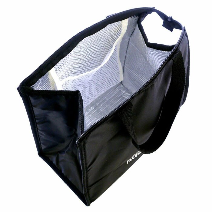 内側はアルミ加工なので保冷効果あり!