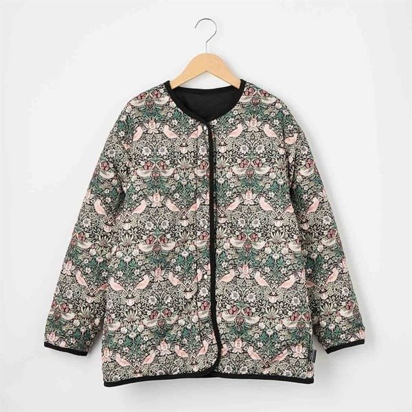 最大の魅力は、その名の通りリバーシブル仕様であること