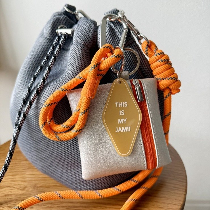 出所：しまむら公式　レディース　ショルダーバッグ　（mayo）