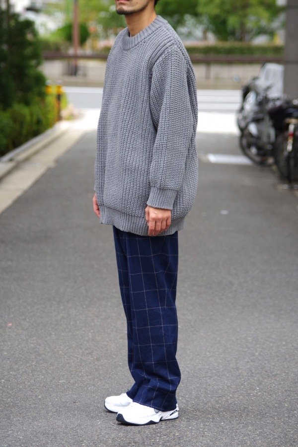 NO CONTROL AIR - ストレッチポリエステルリヤン3Gビッグニット ¥37,800（税込）