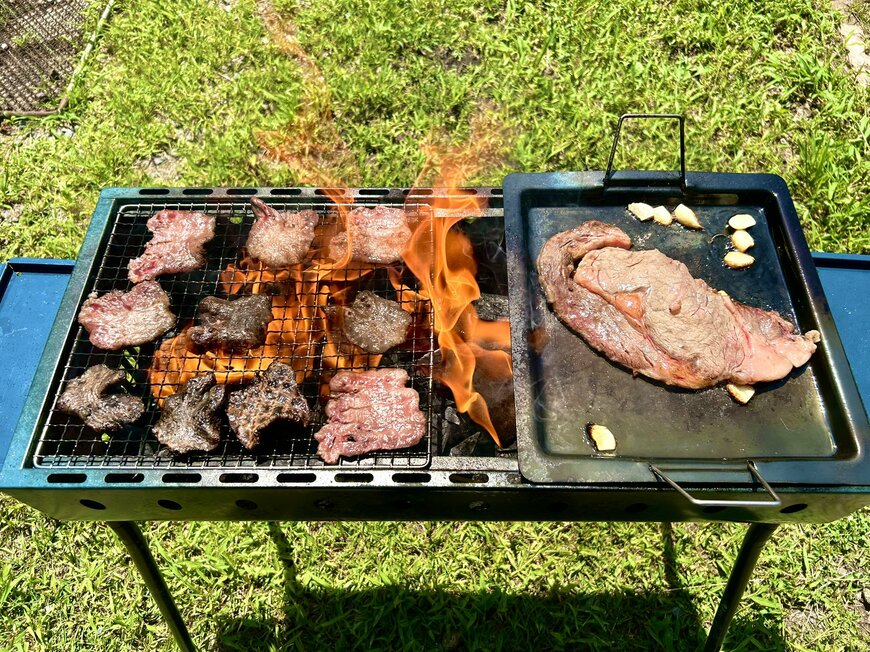 BBQ中のバーベキューグリル