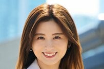 元テレ朝・宇賀なつみアナ ラオスでサンセットクルーズ満喫「何でも絵になる」「充実した私生活」「モデルみたい」の声 キャミワンピで美スタイル披露