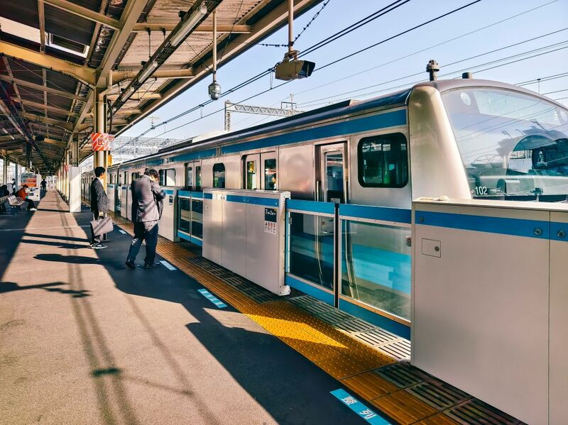 「異変だ、引き返そう」20年前の京浜東北線で見つけた「8号車表示」の違和感に反響