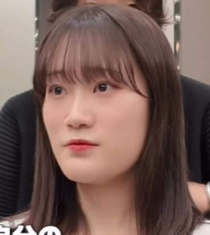 「1ヶ月後に鎖骨の長さにしたい」艶々ヘアの女性がカットを希望　素敵なアフターが話題に