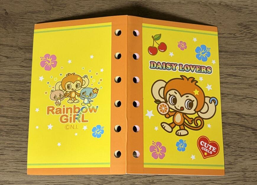 セリア、AB&DL 6穴シール帳 16P商品画像