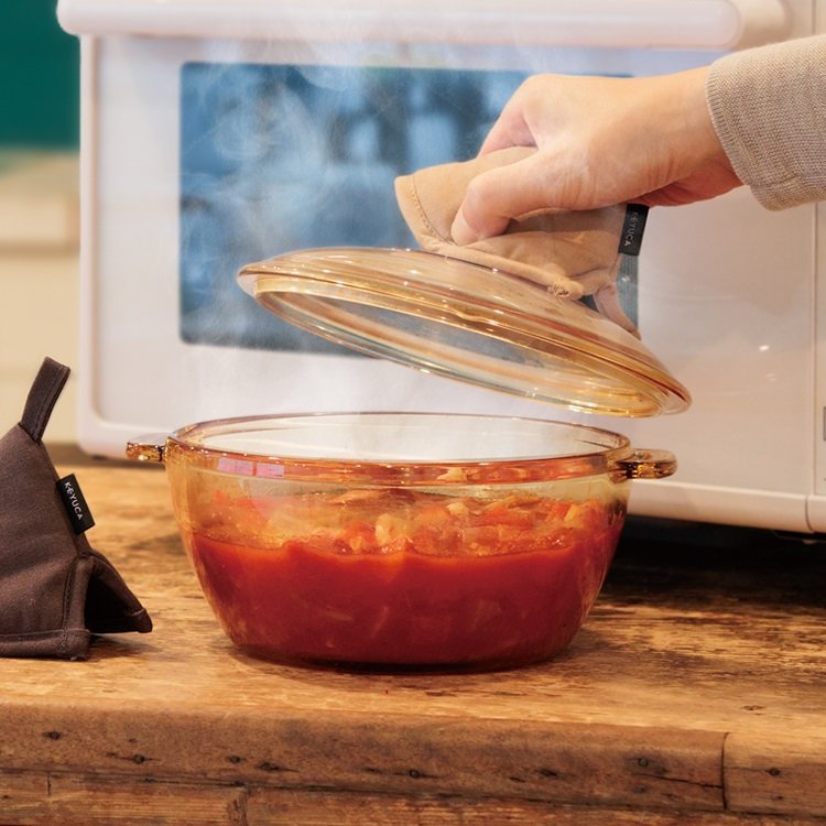 ケユカ公式 レンジ調理で簡単 アンバーガラスのキャセロール 画像