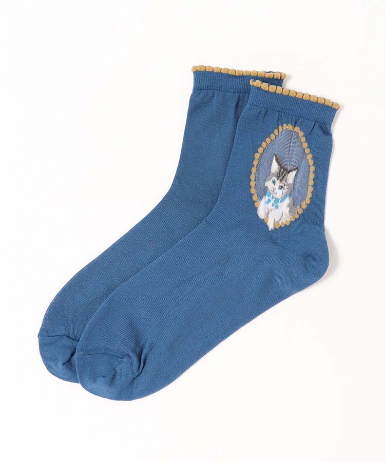 ブルーブルーエ公式　キャット窓枠シースルーソックス