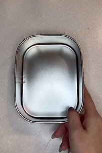 斜めにするだけで素敵！母が娘に作る「愛情弁当」ストライプ柄に詰めた「2色そぼろ」がおしゃれで美味しそう