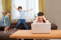 家庭と仕事の板挟み。コロナで悩む「ワーママたちの受難」