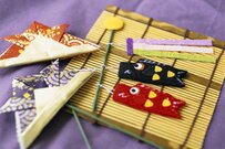 【70歳代夫婦】貯蓄「3000万円」を保有する世帯は何パーセント？「厚生年金・国民年金」の平均月額もチェック