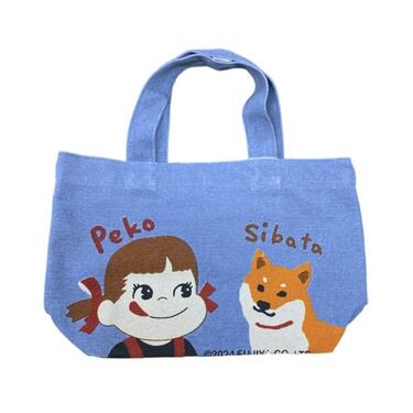 不二家の「ペコちゃん×柴犬バッグが可愛い〜」内ポケット付きで便利