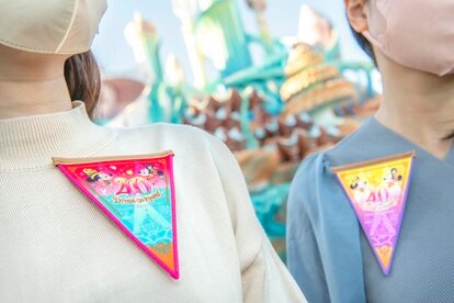 写真 | 【オリエンタルランド】ディズニー40周年グッズの開発者が