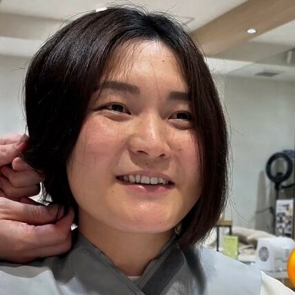 「乾かしたらもうセットされているのが理想」女性がショートでスッキリヘアにスタイルチェンジ