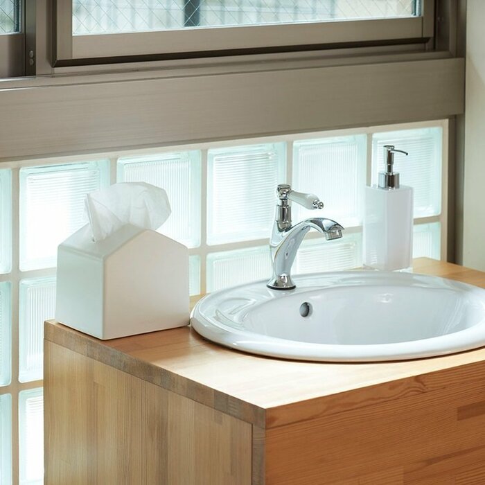 省スペースな場所にも置ける