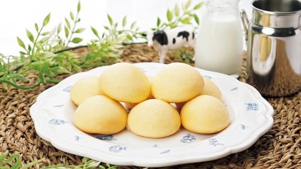 出所：ローソンストア100「新商品」