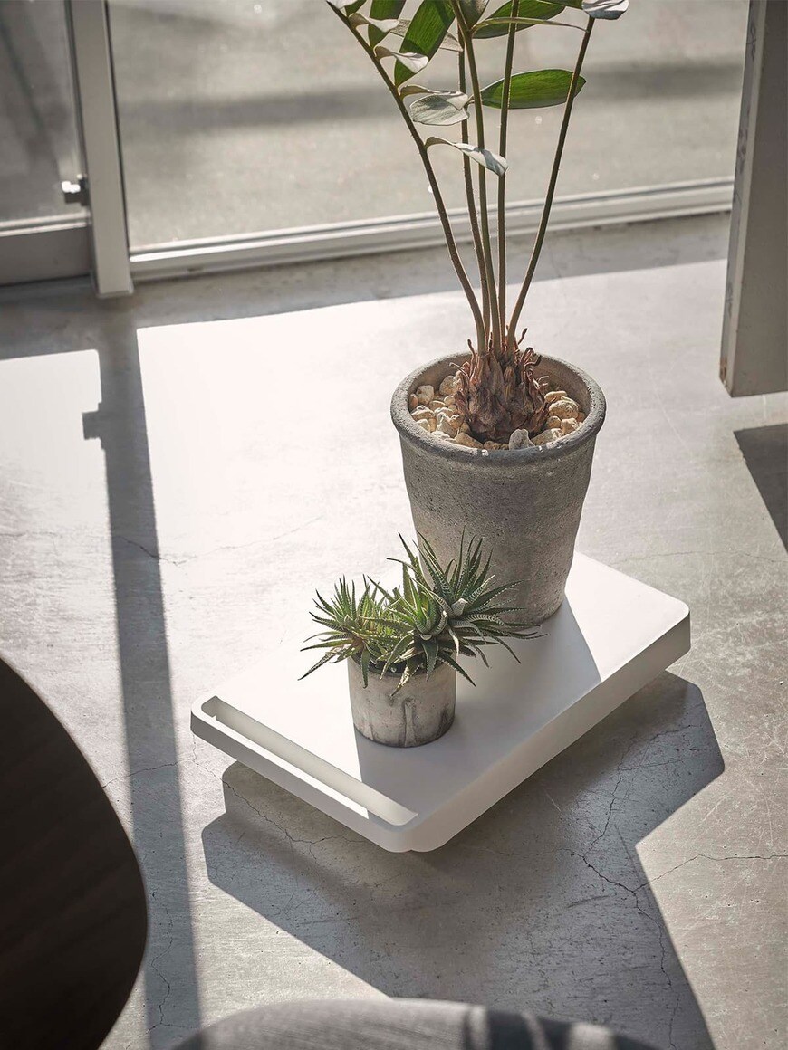 出所：山崎実業 公式サイト　台車 タワー