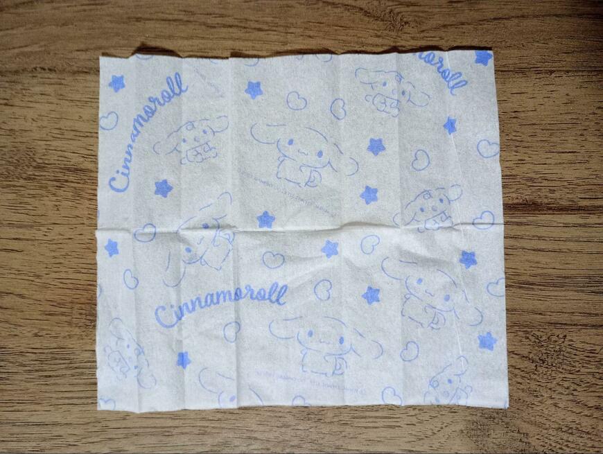 筆者撮影（セリア、プリントティッシュ）