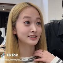 「ガッツリ短くしたくて」金髪ロング美女がバッサリカットで大胆イメチェンしした姿が話題