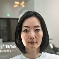 後頭部の絶壁に悩む40代女性「丸みのあるショート」で変身！大人カッコいいヘアスタイルが完成