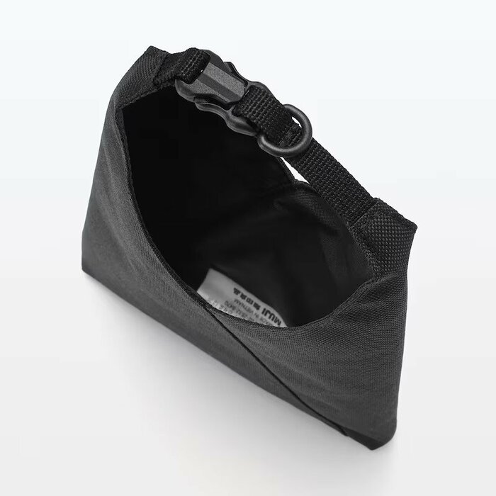 そのままハンドバッグとして使える