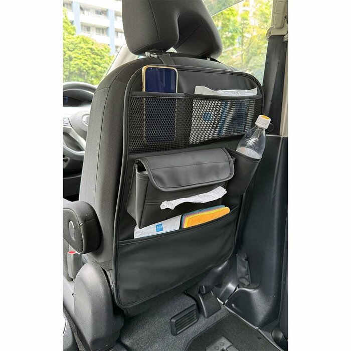 「スムースレザー調シートバックポケット（1780円）」