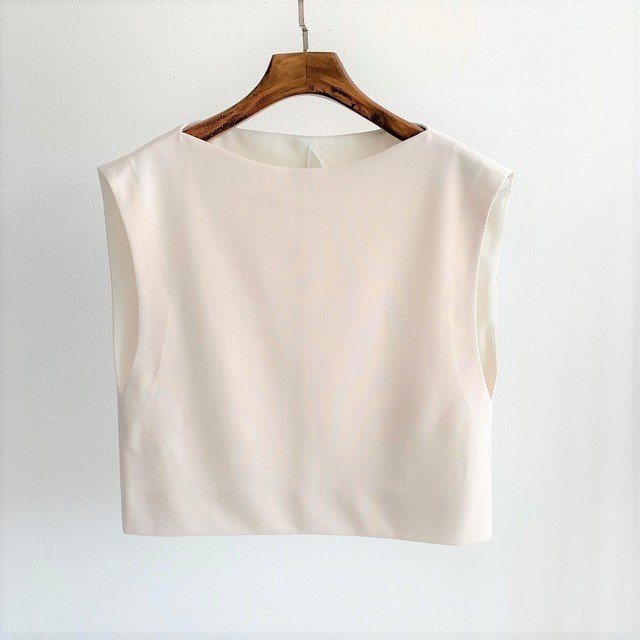 Jens - ノースリーブプルオーバー ¥15,120（税込）