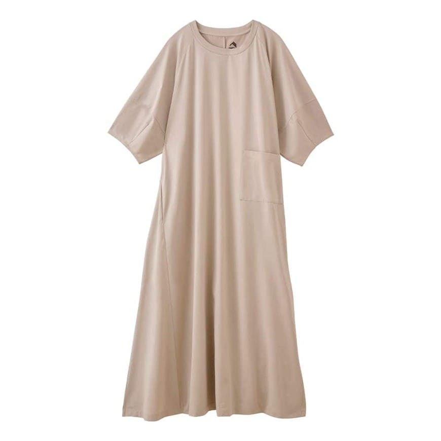 出所：ワークマン公式　レディースドライサイドポケットランタンスリーブワンピース