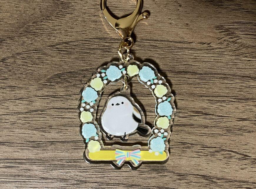 セリア、シマエナガぷらぷらキーホルダー画像