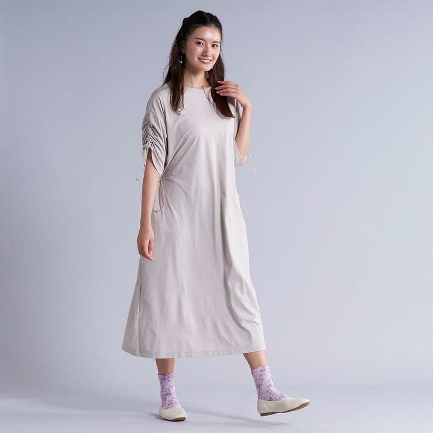 ワークマン、レディースニュートラルシャーリングスリーブワンピース画像