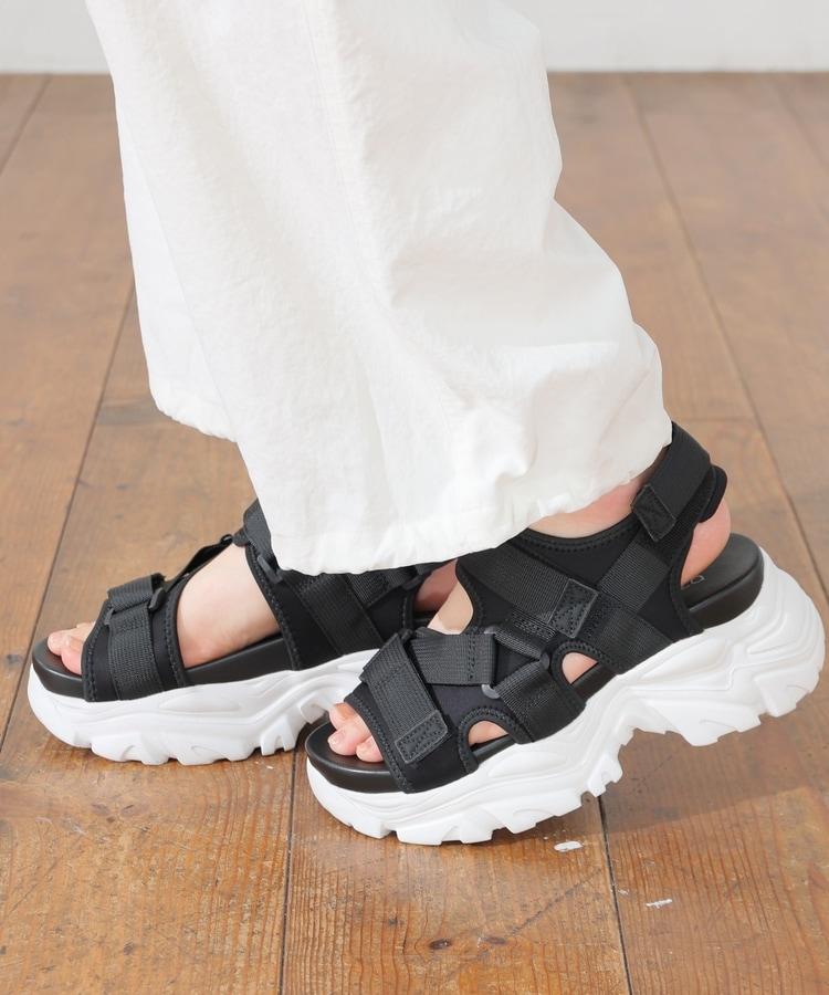 ハニーズ、厚底スポーツサンダルの画像