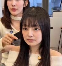 美容室が苦手な女性　ロングヘアをバッサリカットで変身　ビフォーアフターの様子に「可愛い！」と反響