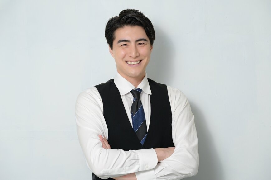 【最新統計】「高市銘柄」17分野で働く人の平均月収と貯蓄額！「平均月給63万円」も。どんな業種が平均給与と貯蓄が高い？