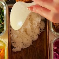 まるでデパ地下のお弁当みたい！母が「高校生の娘」のために作る【とんかつ弁当】華やか＆品数も豊富で「美味しそう」と話題