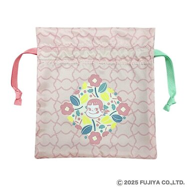 新作ペコちゃん2200円シェニール織り」不二家の花柄タオルが上品「巾着