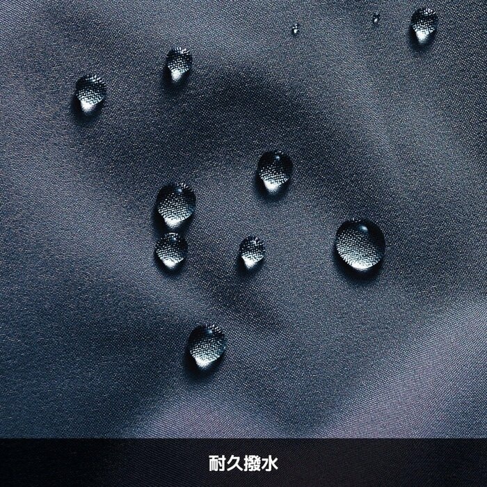 最大の特徴は高い「耐久撥水性」と「汚れが落ちやすい」こと