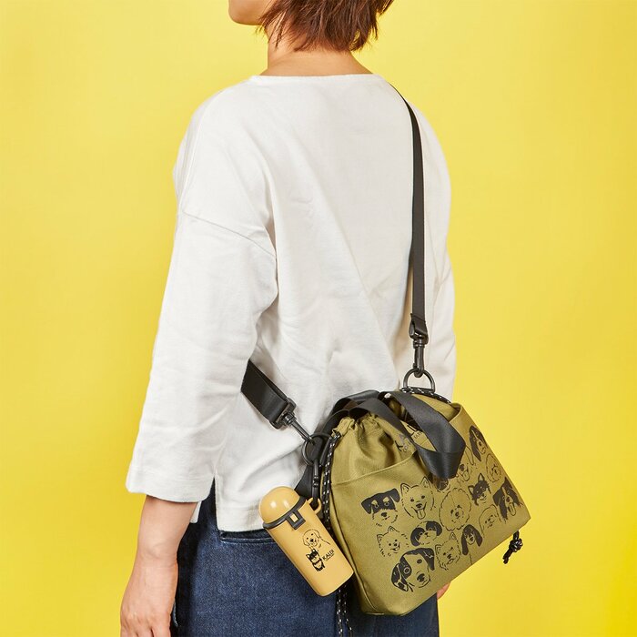 斜め掛けにもなる2WAYタイプ