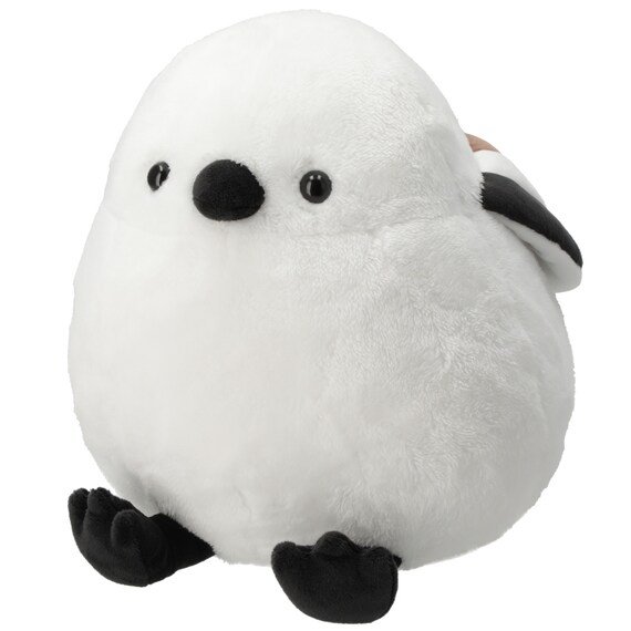 まるで本物のシマエナガのような見た目のクッション