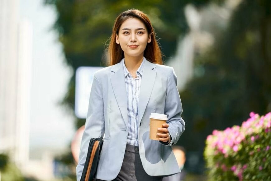 【国家公務員と民間企業】「ボーナスを含めた年収の差」はどれくらい？国家公務員の「平均給与・職種別の給与差」も解説！