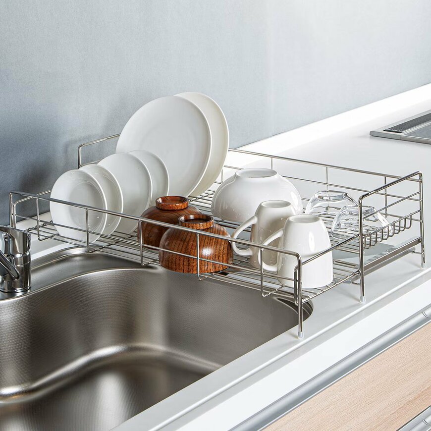 出所：ニトリ公式通販ニトリネット　シンクに渡せる 伸縮ステンレス 水切り（1段スリムワイド SUS-1SW）