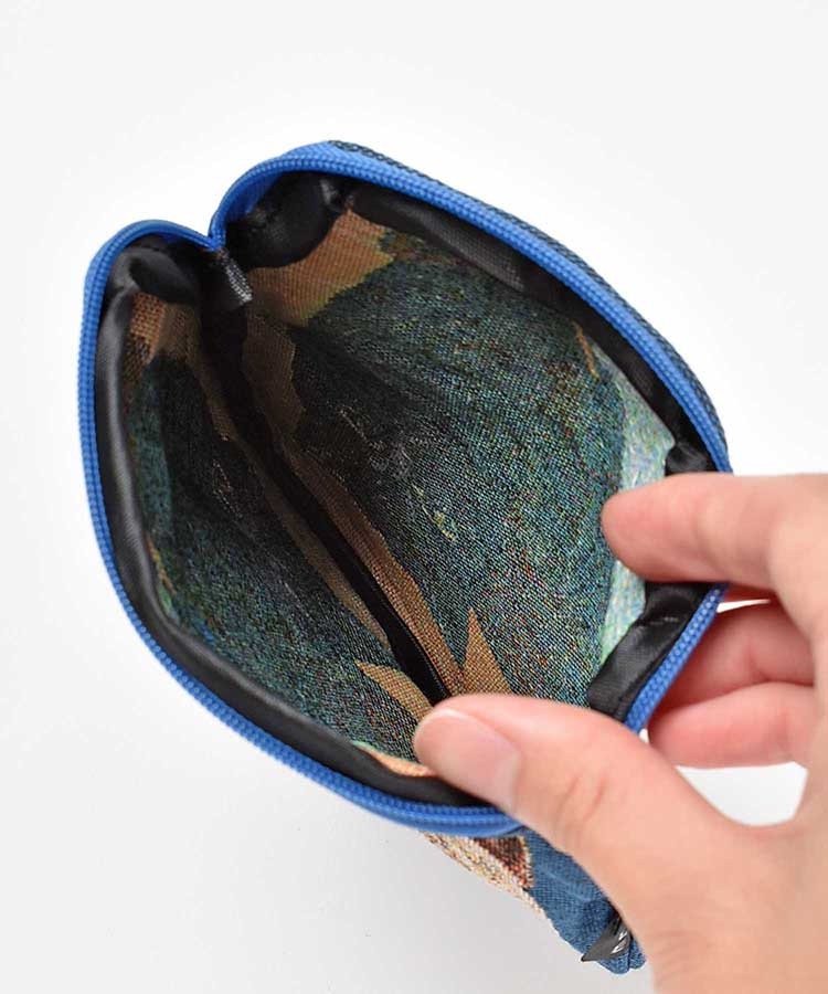 出所：ブルーブルーエ公式　松尾ミユキダイカットポーチ