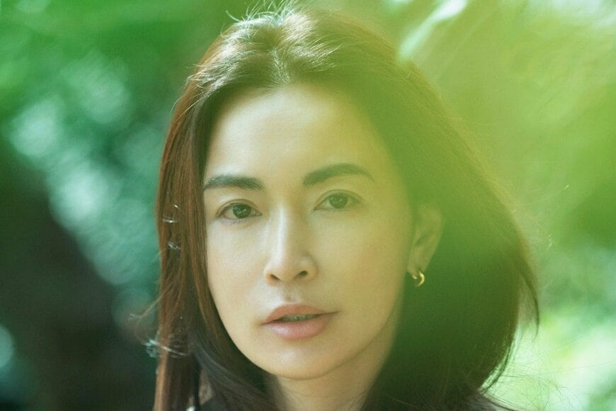長谷川京子 鍛えられた美スタイルに反響「最高です」「本当にお美しい」シャネルのバッグを持った私服ショットを披露