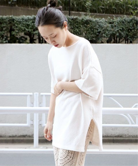 CALUX - プルオーバー ¥14,040（税込）