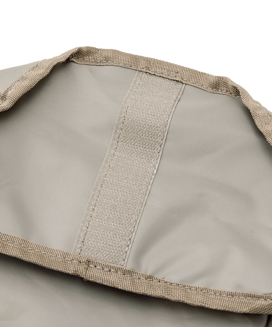 出所：パルグループ公式ファッション通販サイト 3COINS 　CARダストボックス