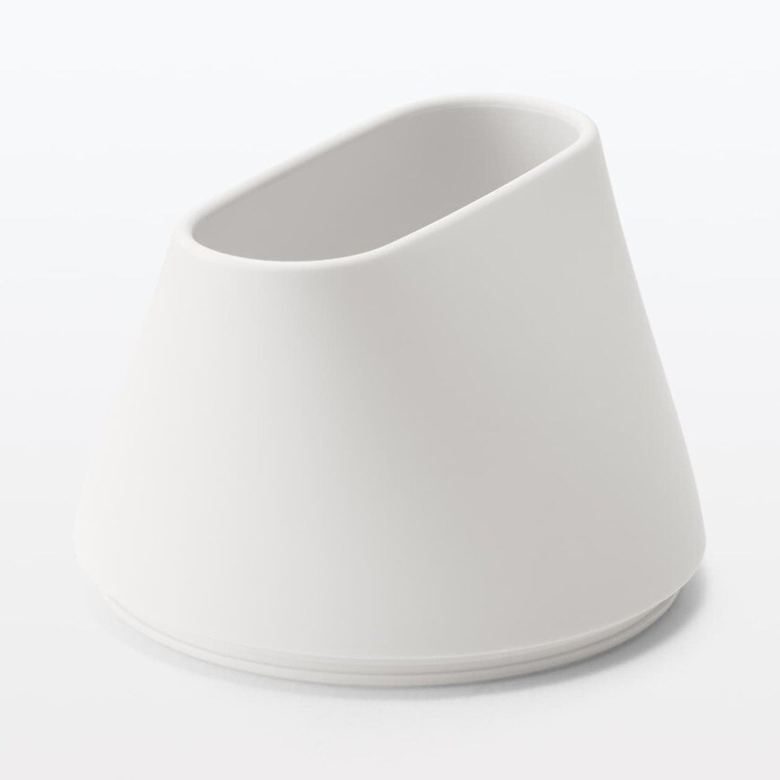 出所：無印良品公式　無印良品公式　大風量マイナスイオンドライヤー　温冷切換機能付き