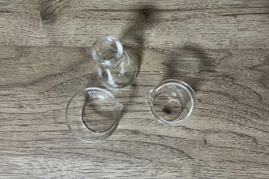 ダイソー、インテリア用ミニビーカー 3種アソート 画像