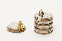 お金持ちと貧乏人に平等なものとは？