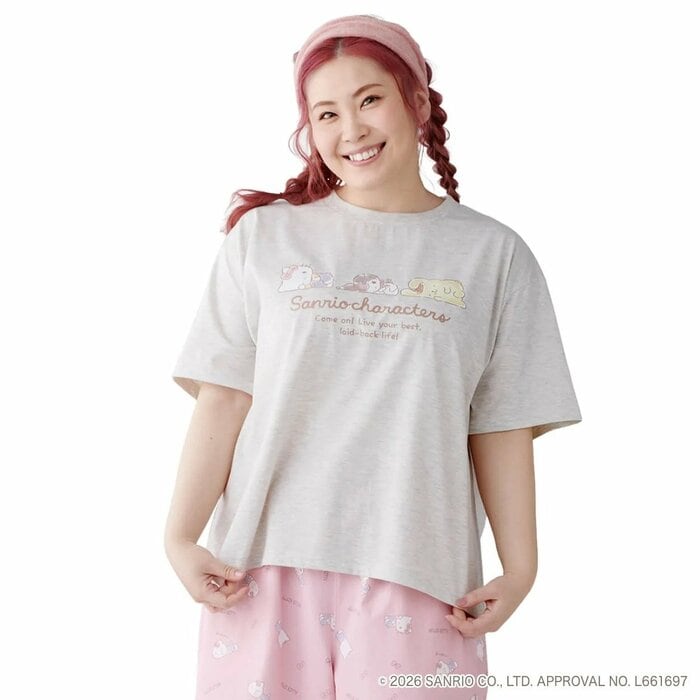 おうちでの時間を癒してくれる「おやすみTシャツ(2838円)」