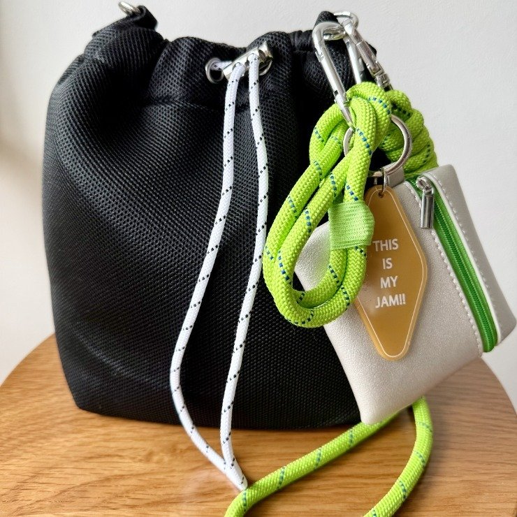 出所：しまむら公式　レディース　ショルダーバッグ　（mayo）