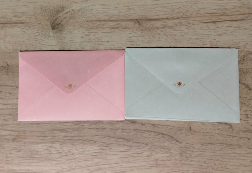 筆者撮影（セリア、グリーティングカード ウィリアム・モリスワールド 封筒付）